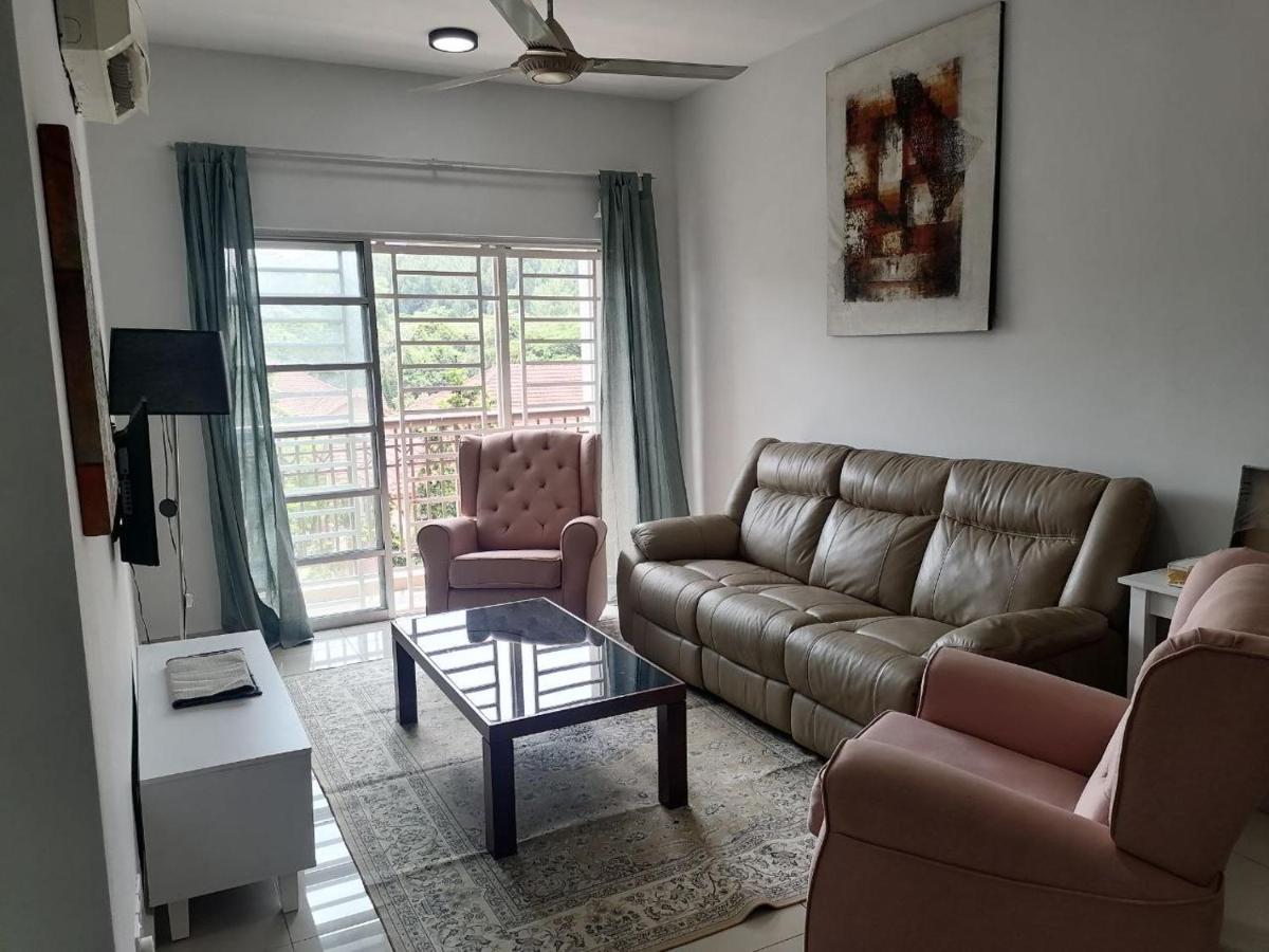 House Of Arts Condostay @ Saujana Aster